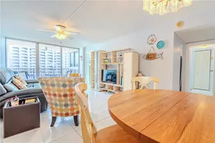 2655 Collins Ave, Miami Beach, FL 33140 - Photo 11