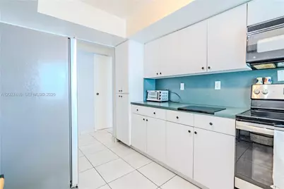 2655 Collins Ave #603, Miami Beach, FL 33140 - Photo 27