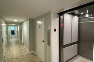 7832 Collins Ave, Miami Beach, FL 33141 - Photo 25