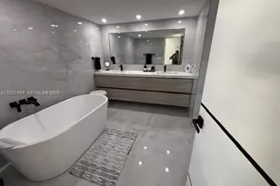 19707 Turnberry Way, Aventura, FL 33180 - Photo 15