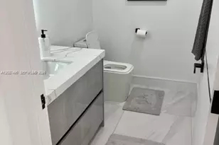 19707 Turnberry Way, Aventura, FL 33180 - Photo 25
