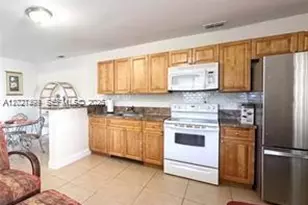 3305 SW 114th Ct, Miami, FL 33165 - Photo 9