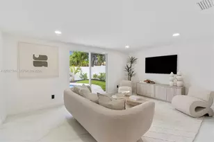 2110 NE 54th St, Fort Lauderdale, FL 33308 - Photo 11