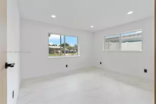 2110 NE 54th St, Fort Lauderdale, FL 33308 - Photo 17