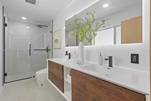 2110 NE 54th St, Fort Lauderdale, FL 33308 - Photo 17