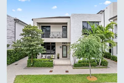 8162 NW 48th Ter, Doral, FL 33166 - Photo 1