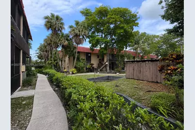 740 NE 199th St #102 G, Miami, FL 33179 - Photo 19