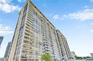 600 NE 36th St, Miami, FL 33137 - Photo 37