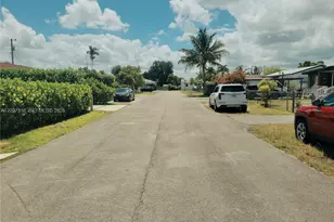 7305 SW 17th Terrace, Miami, FL 33155 - Photo 3