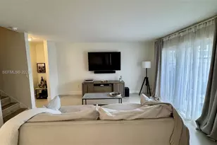 4540 SW 68th Ct Cir, Miami, FL 33155 - Photo 5
