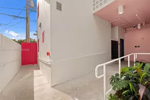 315 NW 32nd St, Miami, FL 33127 - Photo 19