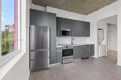 315 NW 32 St #305, Miami, FL 33127 - Photo 17