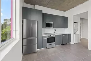 315 NW 32nd St, Miami, FL 33127 - Photo 17