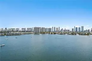 17111 Biscayne Blvd, North Miami Beach, FL 33160 - Photo 19