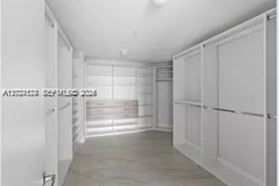 17111 Biscayne Blvd #1210, North Miami Beach, FL 33160 - Photo 53