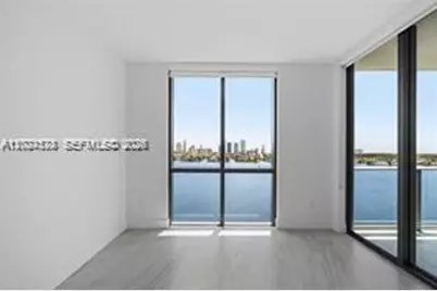 17111 Biscayne Blvd #1210, North Miami Beach, FL 33160 - Photo 29