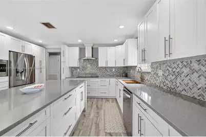 1860 NW 107th Ter, Coral Springs, FL 33071 - Photo 17