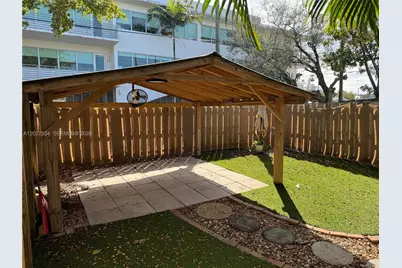406 SE 11th Ct #2, Fort Lauderdale, FL 33316 - Photo 13