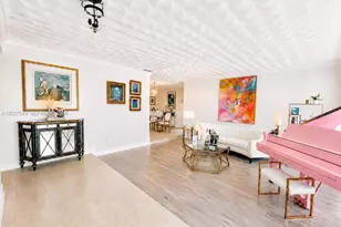 5810 SW 89th Ct, Miami, FL 33173 - Photo 5
