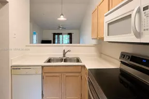 3680 NW 91st Ln, Sunrise, FL 33351 - Photo 5