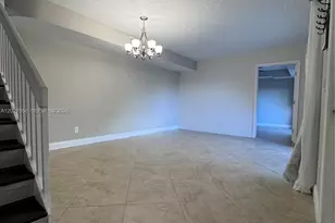 1532 W Harmony Lake Cir, Davie, FL 33324 - Photo 5