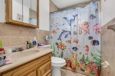 2986 NW 26th St, Miami, FL 33142 - Photo 25