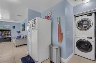 2986 NW 26th St, Miami, FL 33142 - Photo 15