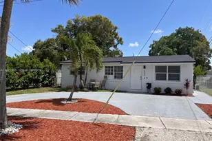685 SW 7th Terrace, Dania Beach, FL 33004 - Photo 1