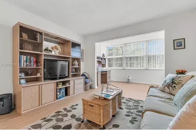 6600 Cypress Rd #310, Plantation, FL 33317 - Photo 21