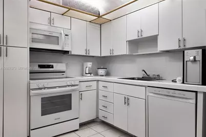 1950 S Ocean Dr #11M, Hallandale Beach, FL 33009 - Photo 9