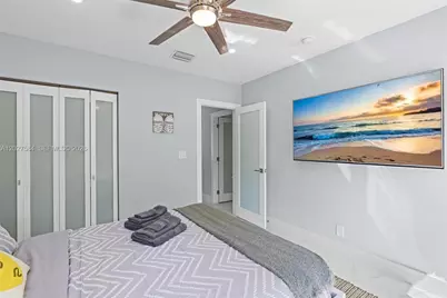 26 NE 88th St, El Portal, FL 33138 - Photo 19