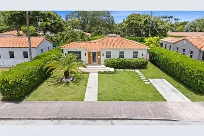 39 Montilla Ave, Coral Gables, FL 33134 - Photo 3