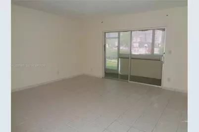 450 Golden Isles Dr #1H, Hallandale Beach, FL 33009 - Photo 13