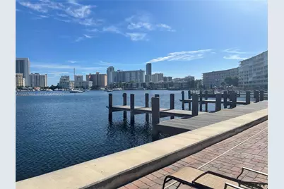 450 Golden Isles Dr #1H, Hallandale Beach, FL 33009 - Photo 7
