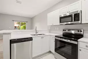 22946 SW 112th Pl, Miami, FL 33170 - Photo 13