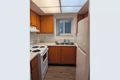 7041 Pembroke Rd #2, Pembroke Pines, FL 33023 - Photo 15