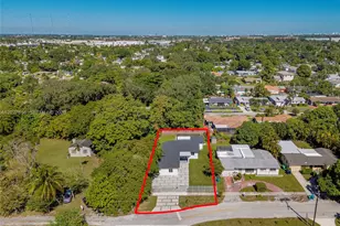 651 NE 172nd St, Miami, FL 33162 - Photo 3