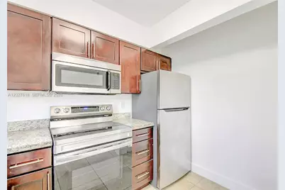 407 SE 9th Court #1, Hallandale Beach, FL 33009 - Photo 5