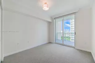1745 E Hallandale Beach Blvd, Hallandale Beach, FL 33009 - Photo 21