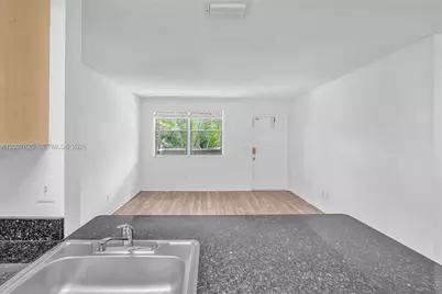 767 NW 104th Ave #203, Pembroke Pines, FL 33026 - Photo 13