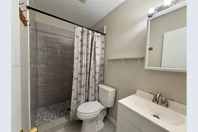 22317 SW 103rd Ave, Cutler Bay, FL 33190 - Photo 7