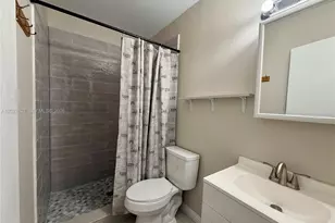 22317 SW 103rd Ave, Cutler Bay, FL 33190 - Photo 7