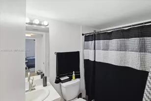 8911 Collins Ave, Surfside, FL 33154 - Photo 23