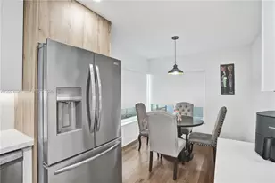 8946 SW 150th Ct Cir E, Miami, FL 33196 - Photo 13