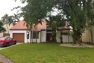 8946 SW 150th Ct Cir E, Miami, FL 33196 - Photo 1