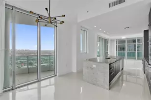 900 Biscayne Blvd, Miami, FL 33132 - Photo 17
