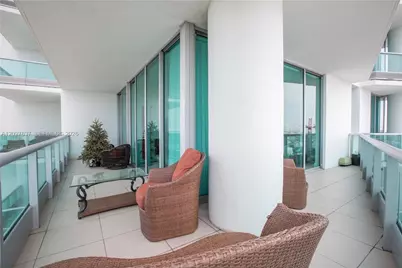 900 Biscayne Blvd #5412, Miami, FL 33132 - Photo 5