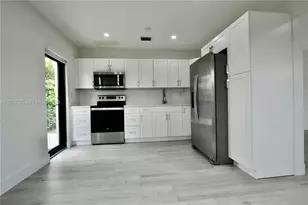 3018 SW 25th Ter, Miami, FL 33133 - Photo 9