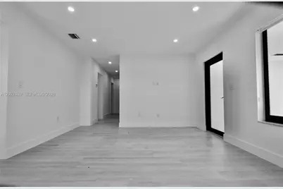 3018 SW 25th Ter #3018, Miami, FL 33133 - Photo 5