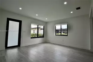 3018 SW 25th Ter, Miami, FL 33133 - Photo 7